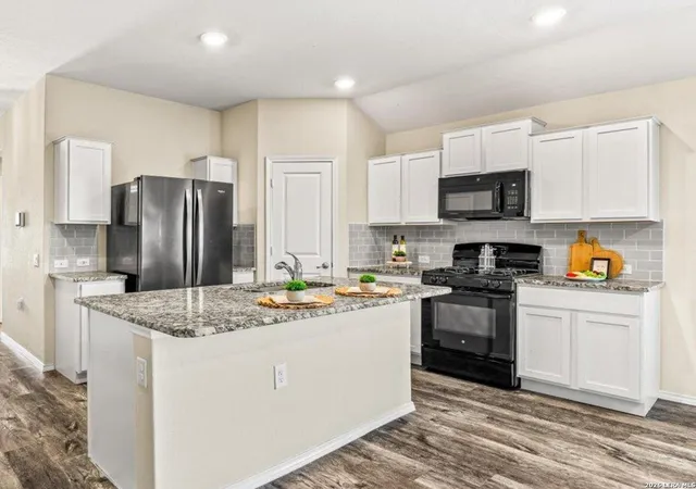 Photo 2 of Sale Pending at 11931 Pelican Pass, San Antonio, TX 78221 | MLS# 2008780 | Listing updated on 2026-09-14