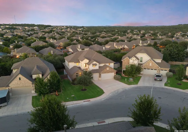 Photo 4 of Single family home for sale at 27106 Falls Cv, Boerne, TX 78015 | MLS# 2008785 | Listing updated on 2026-08-25