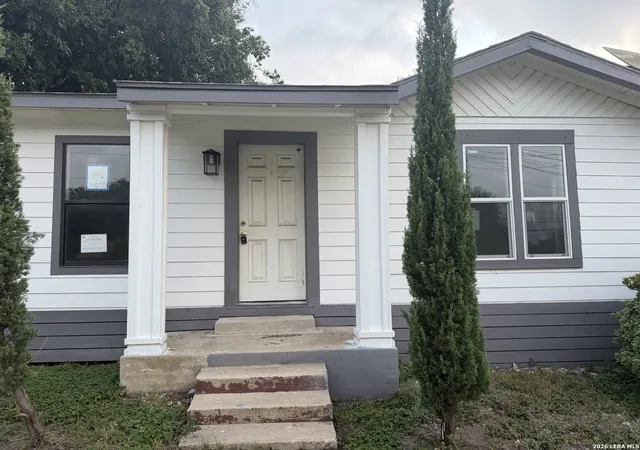 Photo 1 of Single family home for sale at 315 Muegge, San Antonio, TX 78202 | MLS# 2008789 | Listing updated on 2026-08-25