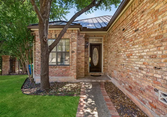 Photo 2 of Single family home for sale at 3002 Iron Stone Ct, San Antonio, TX 78230 | MLS# 2008800 | Listing updated on 2026-09-11