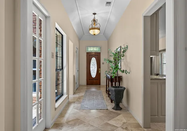 Photo 3 of Single family home for sale at 3002 Iron Stone Ct, San Antonio, TX 78230 | MLS# 2008800 | Listing updated on 2026-09-11