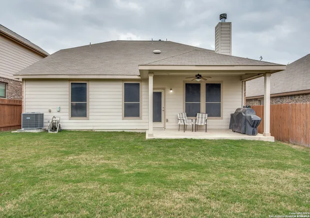 13th image of 129 Rawhide Way, Cibolo, TX 78108 | MLS# 2008819