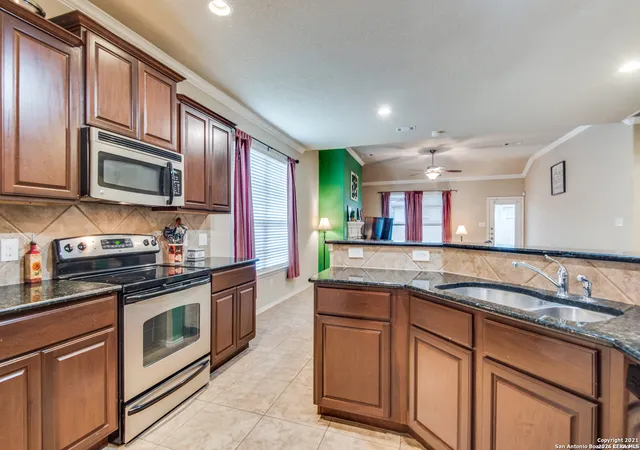 5th image of 129 Rawhide Way, Cibolo, TX 78108 | MLS# 2008819