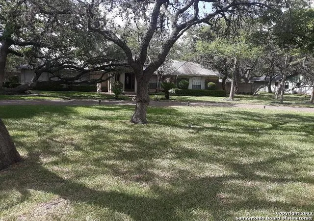 3rd image of 98 Longbow Rd, Shavano Park, TX 78231 | MLS# 2008832