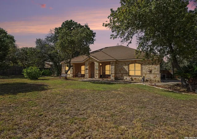 Photo 2 of Single family home for sale at 438 Rosewood Dr, La Vernia, TX 78121 | MLS# 2008853 | Listing updated on 2026-09-04