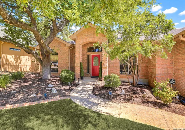 Photo 3 of Single family home for sale at 20914 Cactus Loop, San Antonio, TX 78258 | MLS# 2008862 | Listing updated on 2026-09-14