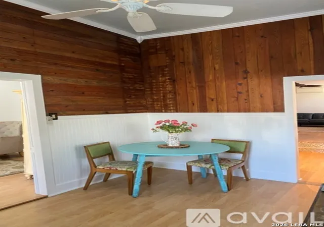 Photo 3 of Single family home for sale at 1009 Gillespie St, San Antonio, TX 78212 | MLS# 2008872 | Listing updated on 2026-09-20
