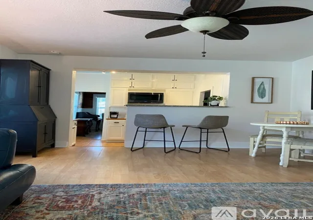 Single family home for sale at 1009 Gillespie St, San Antonio, TX 78212 | MLS# 2008872