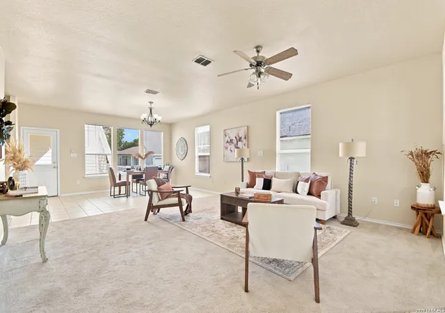 3rd image of 121 Lark Hill, Floresville, TX 78114 | MLS# 2008887