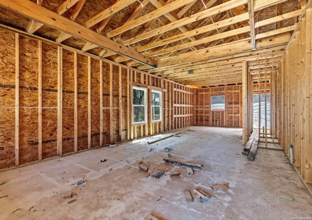 4th image of 1301 Winding Creek Trl, Spring Branch, TX 78070 | MLS# 2008888