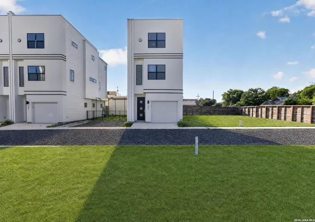 1st image of 1735 W Gramercy Pl #201, San Antonio, TX 78201 | MLS# 2008907