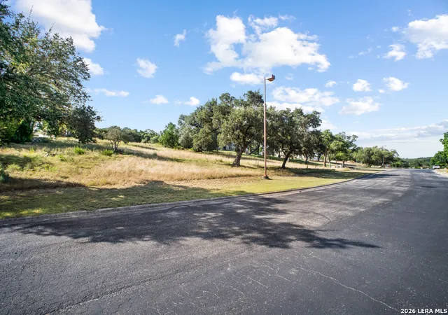 Photo 3 of Sale Pending at 1104 Kings Cove Dr, Canyon Lake, TX 78133 | MLS# 2008921 | Listing updated on 2026-09-29