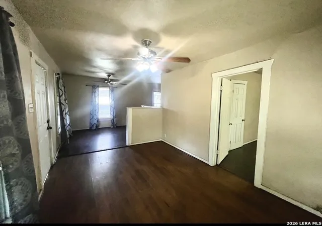 4th image of 1514 Commercial Ave, San Antonio, TX 78221 | MLS# 2008923