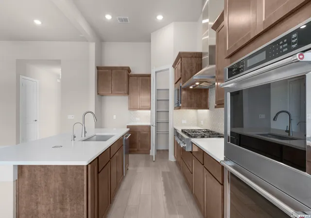Photo 4 of Single family home for sale at 10141 N Heinichen, San Antonio, TX 78254 | MLS# 2008930 | Listing updated on 2026-09-17
