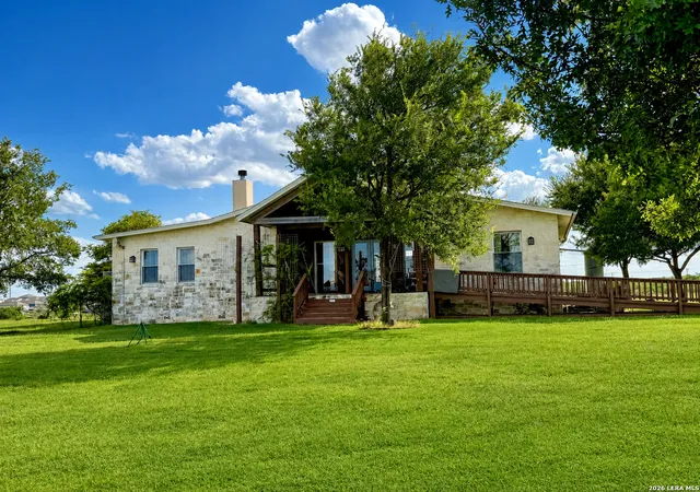 4th image of 1440 W Klein Rd, New Braunfels, TX 78130 | MLS# 2009004