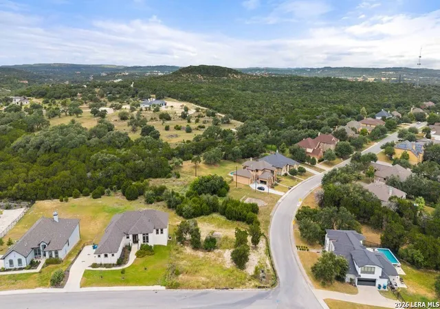 Photo 2 of Sale Pending at 25151 Buffalo Clover, Boerne, TX 78006 | MLS# 2009020 | Listing updated on 2026-08-27