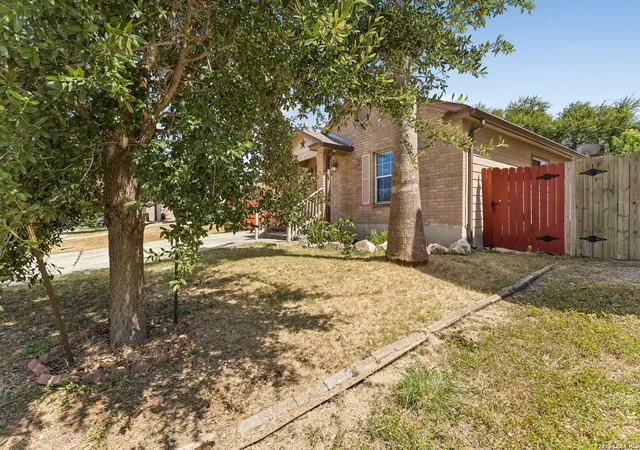 Photo 2 of Sale Pending at 6118 Joes Farm, San Antonio, TX 78244 | MLS# 2009033 | Listing updated on 2026-09-16