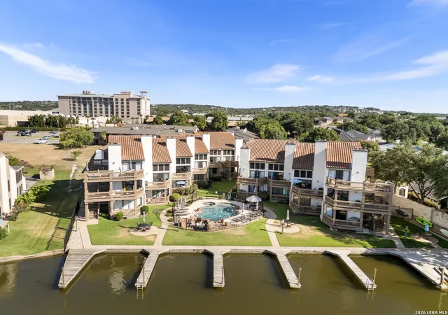 3rd image of 509 Short Circuit, Horseshoe Bay, TX 78657