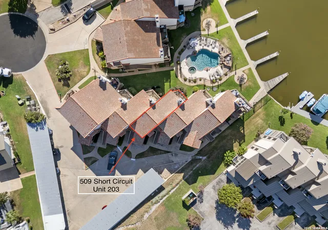 4th image of 509 Short Circuit, Horseshoe Bay, TX 78657