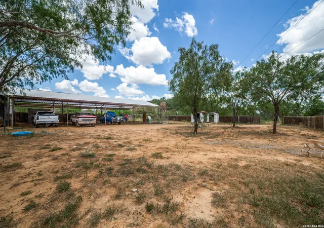 Photo 3 of Single family home for sale at 419 S Loop 1604 W, San Antonio, TX 78221 | MLS# 2009060 | Listing updated on 2026-08-26