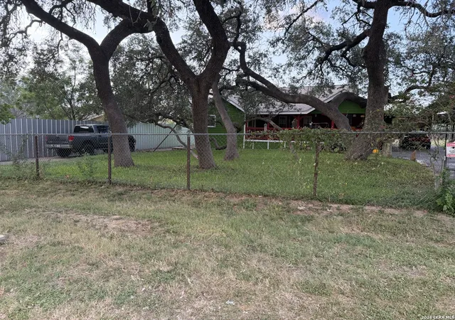 25th image of 2366 Royal Oaks, Poteet, TX 78065 | MLS# 2009075