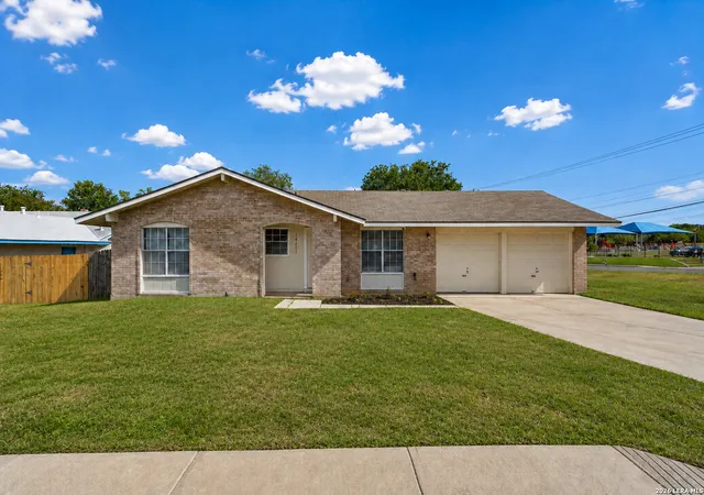 Photo 1 of Sale Pending at 14202 Canary Ln, San Antonio, TX 78217 | MLS# 2009163 | Listing updated on 2026-09-01