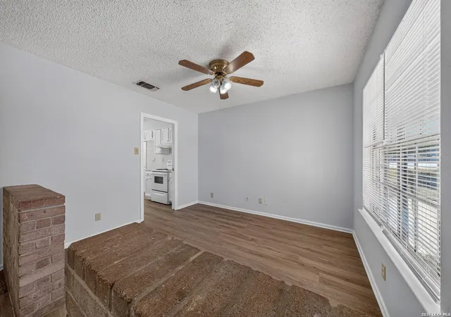Photo 4 of Sale Pending at 14202 Canary Ln, San Antonio, TX 78217 | MLS# 2009163 | Listing updated on 2026-09-01