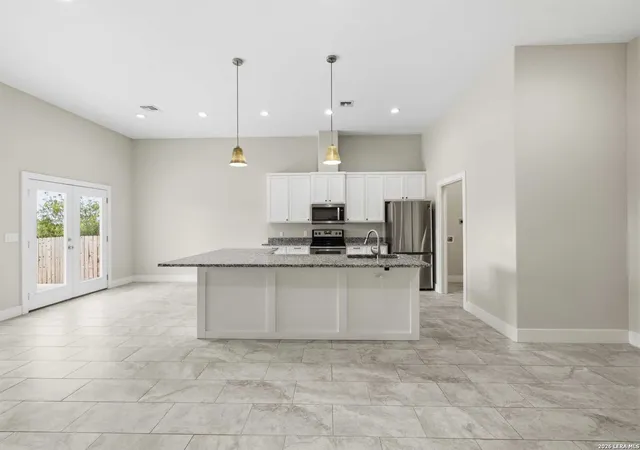 Photo 4 of Single family home for sale at 1153 Norfolk Ln, Kerrville, TX 78028 | MLS# 2009165 | Listing updated on 2026-09-15