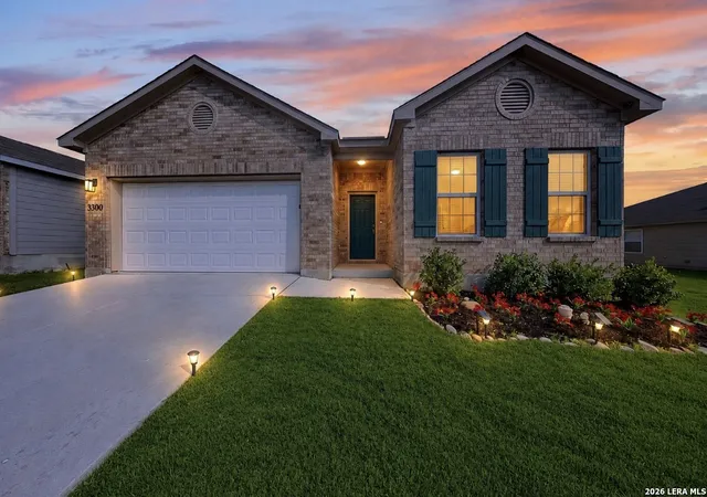 2nd image of 3300 Ridge Pl, Seguin, TX 78155 | MLS# 2009180