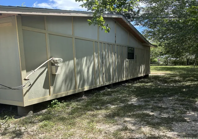 2nd image of 902 Aaron Pl, San Antonio, TX 78221 | MLS# 2009200