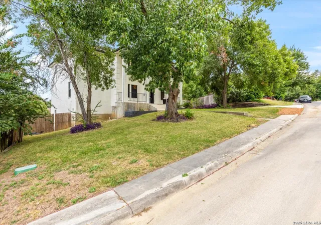 2nd image of 7738 Oakhill Park Dr, San Antonio, TX 78249 | MLS# 2009207