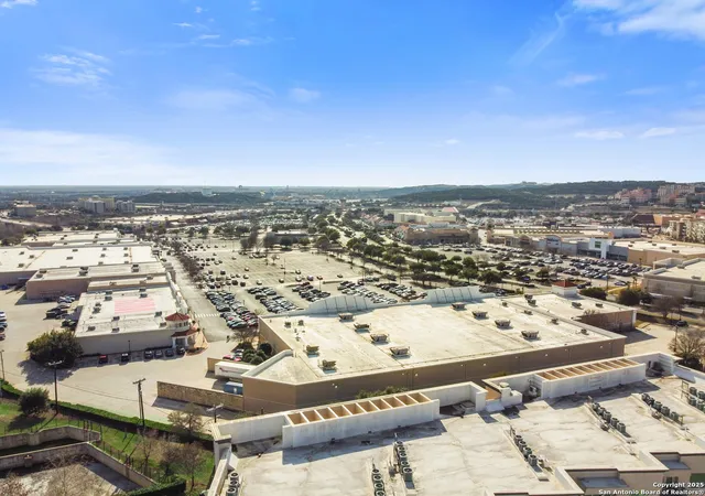 3rd image of 17902 La Cantera Pkwy #106, San Antonio, TX 78257 | MLS# 2009209