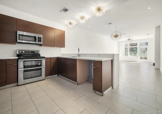 33rd image of 17902 La Cantera Pkwy #106, San Antonio, TX 78257 | MLS# 2009209