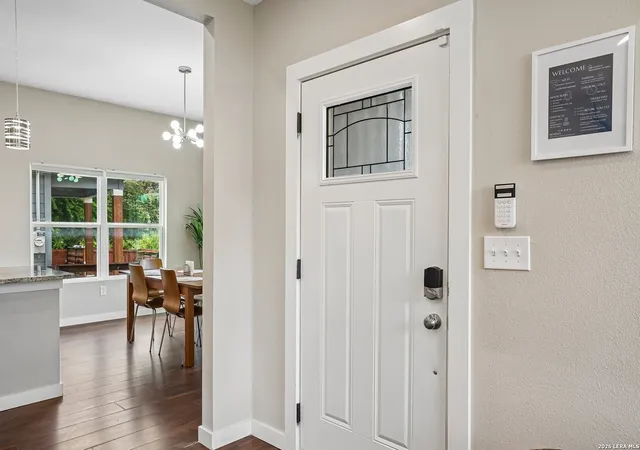 Photo 3 of Single family home for sale at 706 S Olive St, San Antonio, TX 78203 | MLS# 2009214 | Listing updated on 2026-09-05