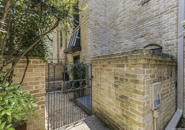 2nd image of 5403 N New Braunfels Ave #12, San Antonio, TX 78209 | MLS# 2009242