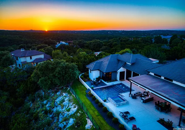 image of 121 Greystone Pt, Boerne, TX 78006 | MLS# 2009251
