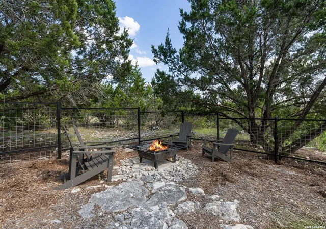 83rd image of 121 Greystone Pt, Boerne, TX 78006 | MLS# 2009251