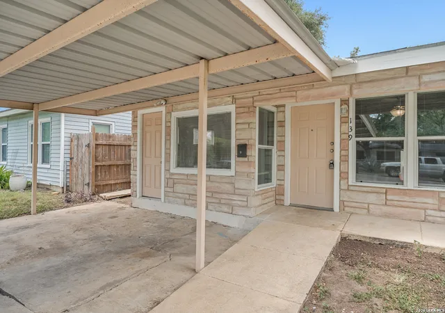 3rd image of 139 Galway Dr, San Antonio, TX 78223 | MLS# 2009256