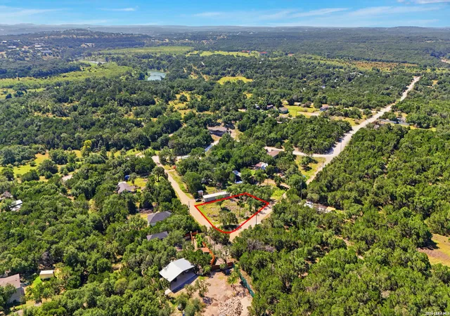 2nd image of 1241 Deer Valley Pass, Spring Branch, TX 78070 | MLS# 2009272