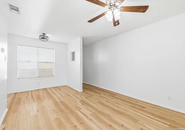 4th image of 923 Vance Jackson #1110, San Antonio, TX 78201 | MLS# 2009309