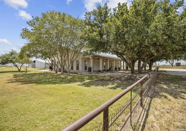 Photo 3 of House for sale at 809 County Road 213, Mc Coy, TX 78113 | MLS# 2009311 | Listing updated on 2026-09-08