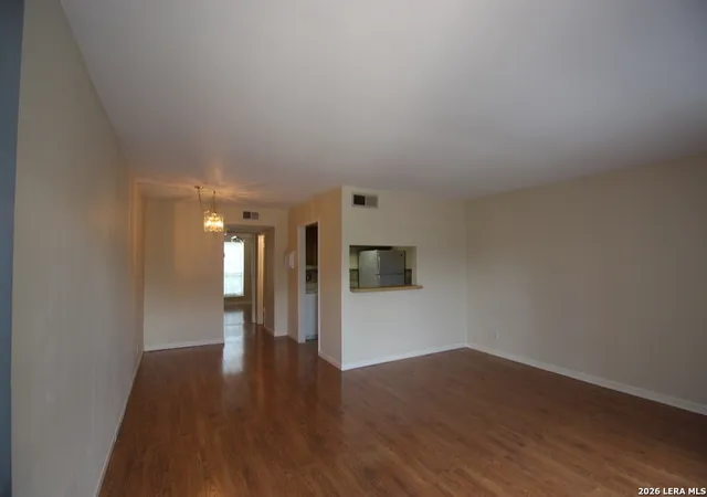 3rd image of 8401 N New Braunfels #348A, San Antonio, TX 78209 | MLS# 2009323