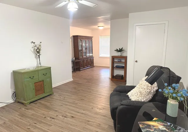 3rd image of 604 Mockingbird, Devine, TX 78016 | MLS# 2009326