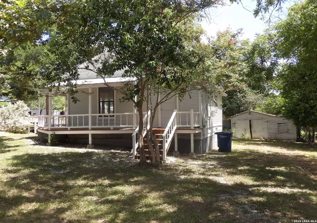 29th image of 493 W Jahn St, New Braunfels, TX 78130 | MLS# 2009331