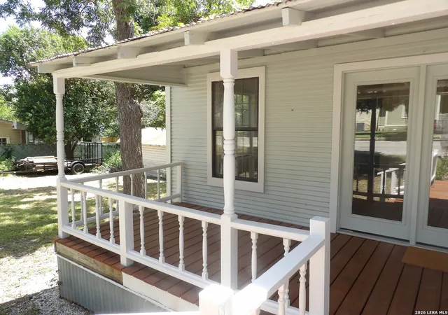Photo 3 of Single family home for sale at 493 W Jahn St, New Braunfels, TX 78130 | MLS# 2009331 | Listing updated on 2026-10-08