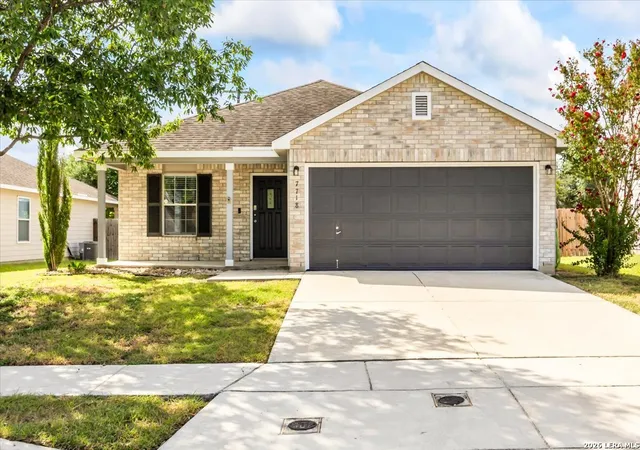 Photo 2 of Sale Pending at 7718 Ruidoso Chase, Selma, TX 78154 | MLS# 2009396 | Listing updated on 2026-09-18