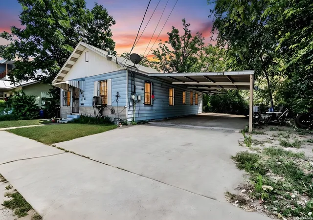 Photo 1 of Single family home for sale at 1406 Wyoming St, San Antonio, TX 78203 | MLS# 2009402 | Listing updated on 2026-09-16