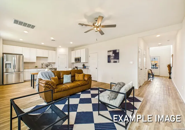 Photo 2 of Sale Pending at 2506 Dry Moss Way, San Antonio, TX 78224 | MLS# 2009410 | Listing updated on 2026-09-08