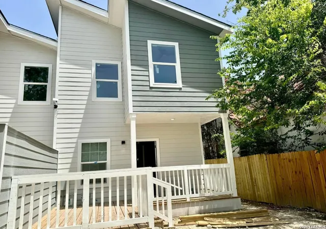 2nd image of 1414 Hicks #101 AND 102, San Antonio, TX 78210 | MLS# 2009436