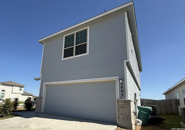 Photo 3 of Single family home for sale at 2402 Pink Pearl Dr, San Antonio, TX 78224 | MLS# 2009462 | Listing updated on 2026-09-15